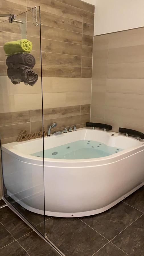 Stadtvilla Intzeplatz - Apartment Borkum Remscheid Luaran gambar